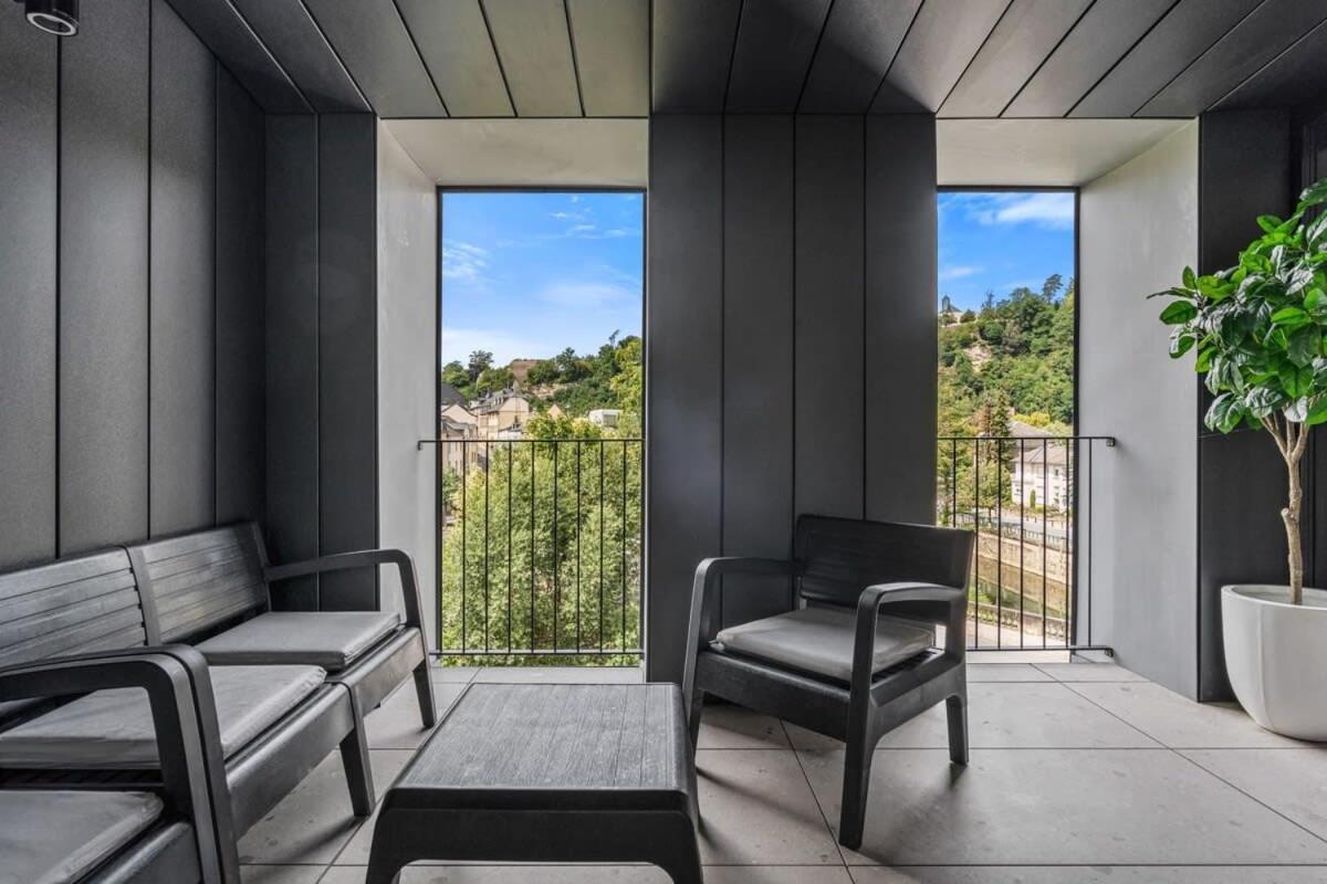 Ferienwohnung Luxurious 2Br Apt With Balcony In Luxemburg Exterior foto